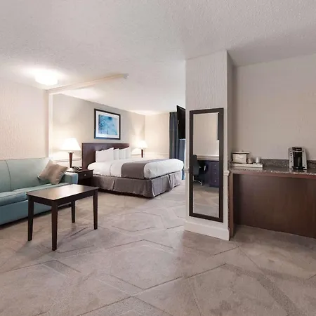 The Blu Hotel Blue Ash Cincinnati, Ascend Hotel Collection